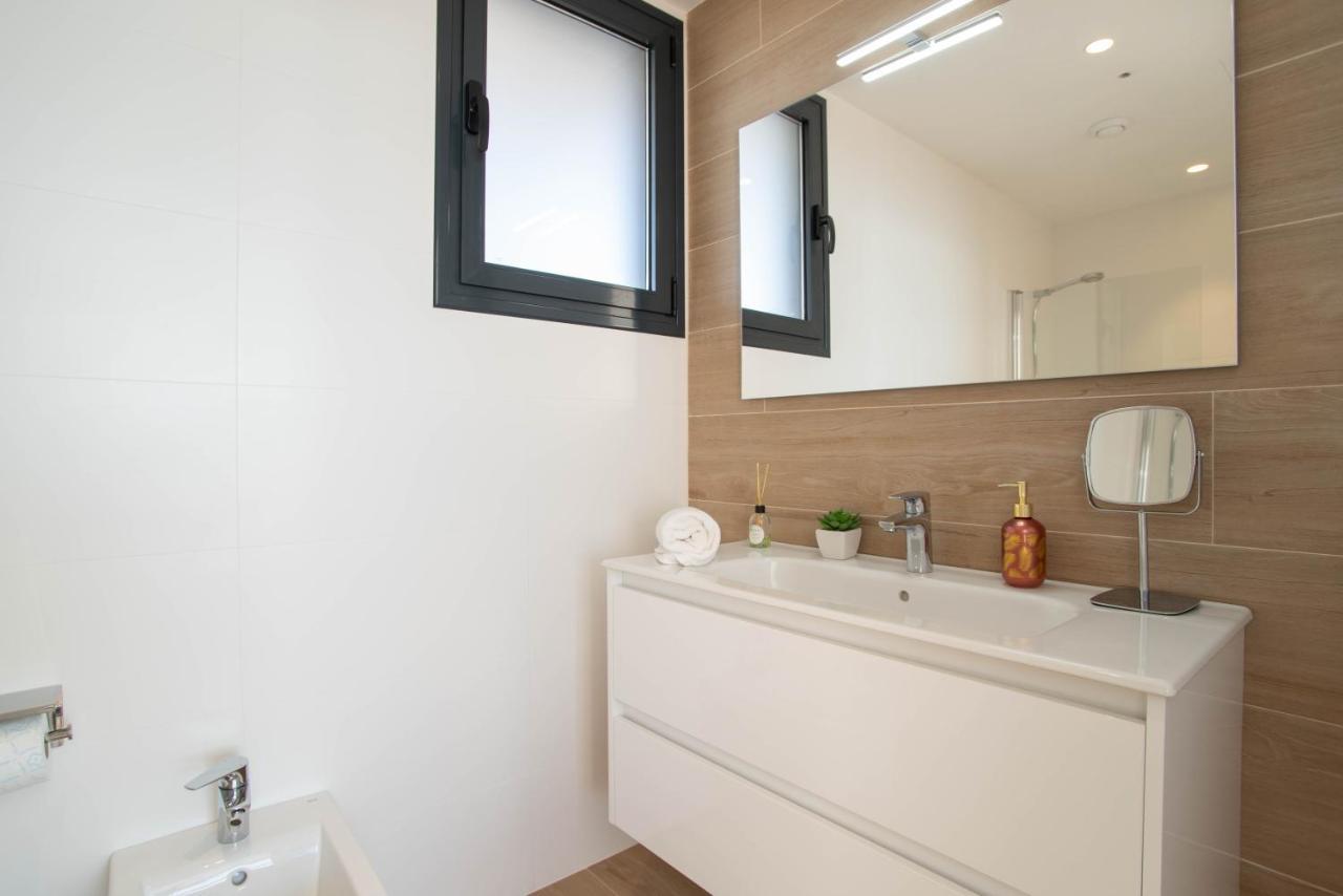 Modern Sea Front Reef Apartment Alicante Exterior foto