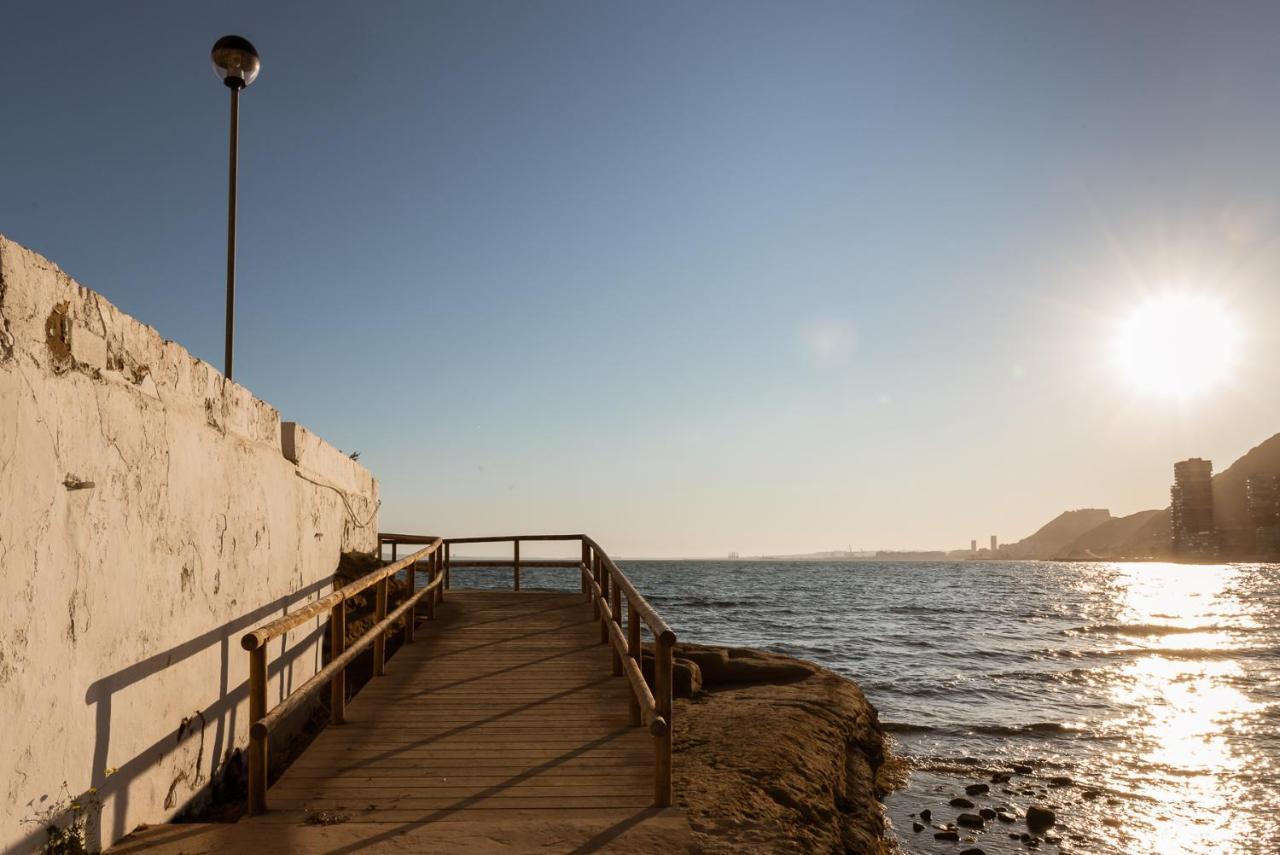 Modern Sea Front Reef Apartment Alicante Exterior foto